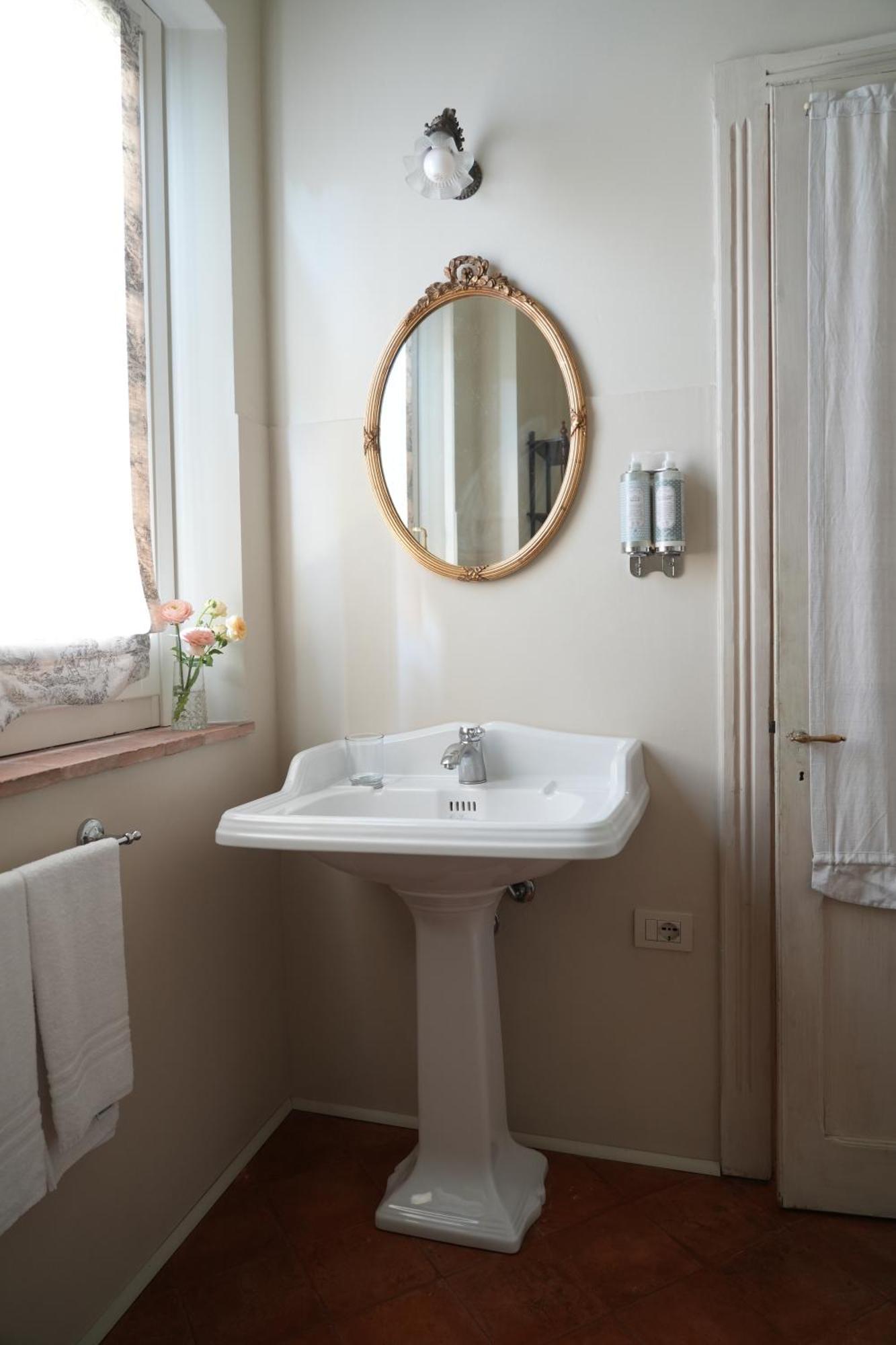 Villino Di Porporano Bed & Breakfast Парма Екстериор снимка